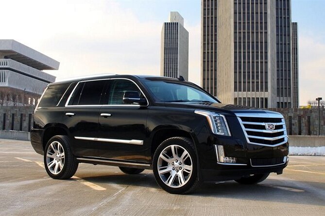 Arrival Private Transfer: San Diego Airport SAN to San Diego in Luxury SUV - Key Points About This San Diego Airport Transfer