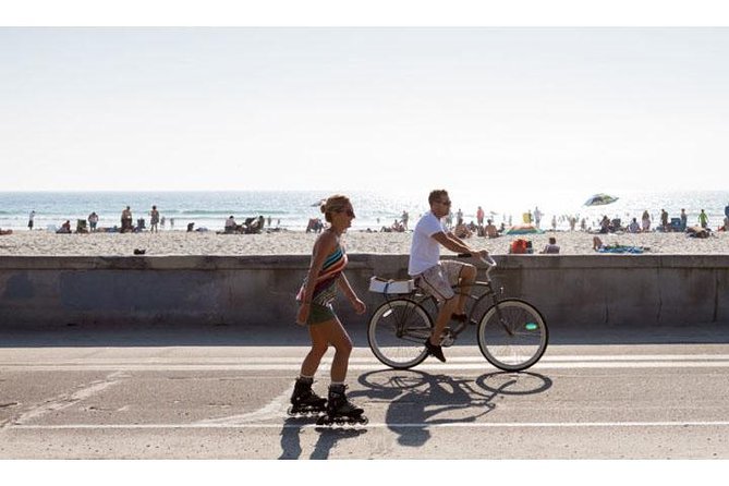 Bike Around San Diego Bay to the Ocean - Riding the broad paths around Mission Bay