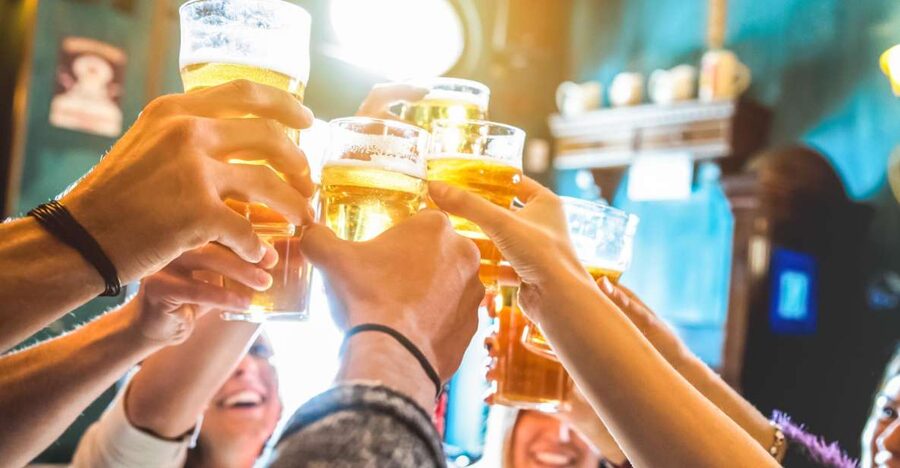 California Sunset Brewery Tour - What happens at the two brewery stops