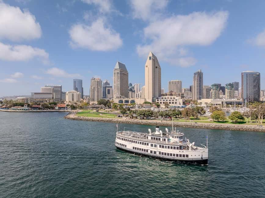 City Cruises San Diego: Best of the Bay Scenic Harbor Tour - Point Loma and Cabrillo National Monument from the water