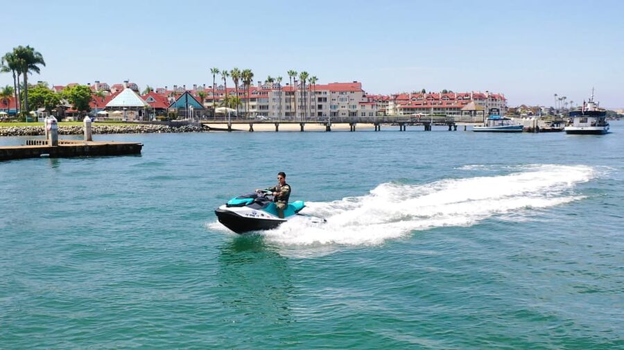 Coronado: San Diego Bay Jetski Rental - Key points at a glance
