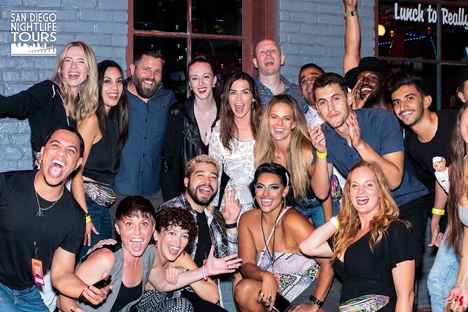 Drink, Ride, Sing and Dance Bar Tour - Why a guided night in the Gaslamp makes sense