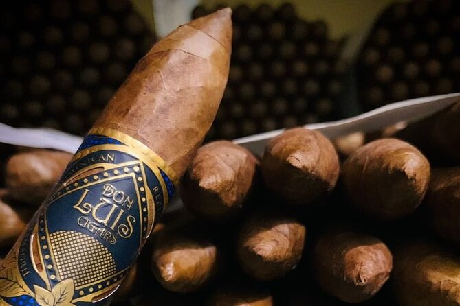 Hand Roll Your Cigar - Key points before you book