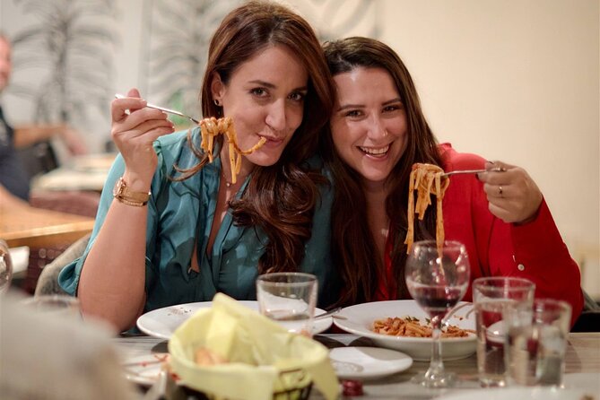 Little Italy Food and Drink Walking Tour: Pizza, Pasta & Piazzas - What guides add to the walk