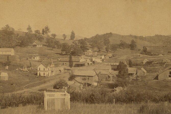 Pies & Pickaxes: A Historic Walking Tour of Julian, CA - Why Julian’s gold rush story includes a slice of pie