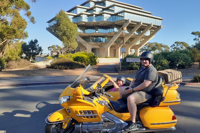 Private La Jolla Tour by Sidecar - Mansion-lined roads and a quieter beach