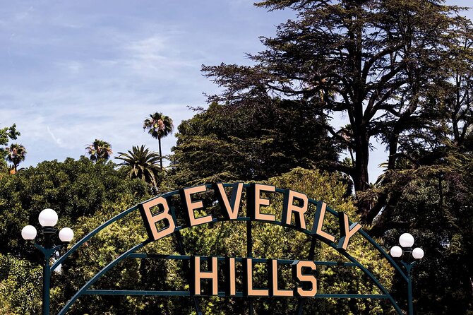 Private Los Angeles Tour from San Diego - The Hollywood Sign: a quick look at an American icon