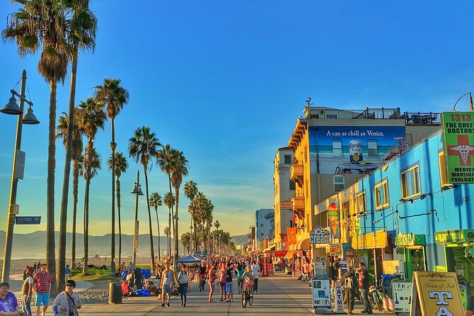 Private Los Angeles Tour from San Diego - Beverly Hills and the short Rodeo Drive pause