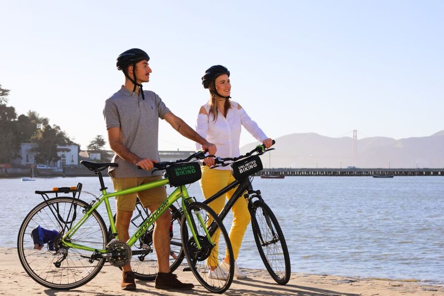 San Diego: Bike or eBike Rental with map - Riding through Balboa Park and the Bea Evenson Fountain
