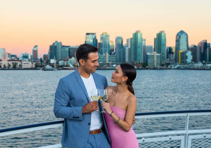 San Diego: Buffet Dinner Cruise with Drinks - Key points to know before boarding