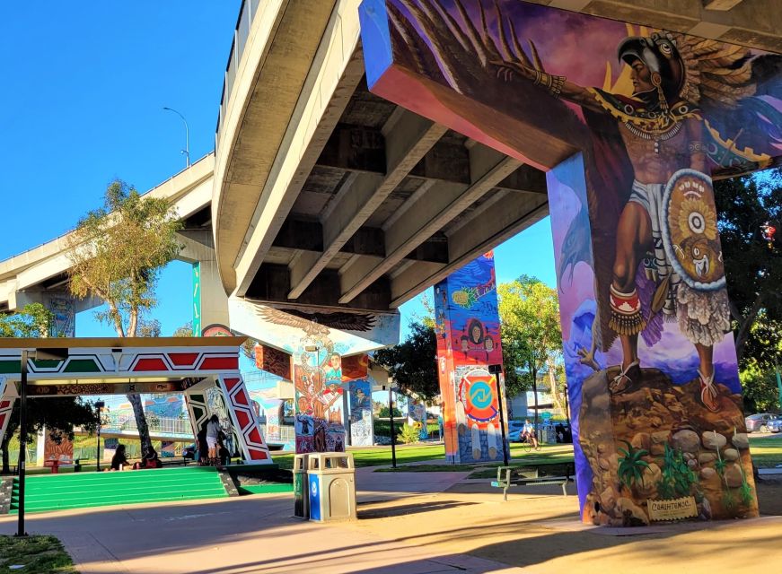 San Diego: City and Beaches Guided Highlights Tour - What the guide adds between the stops
