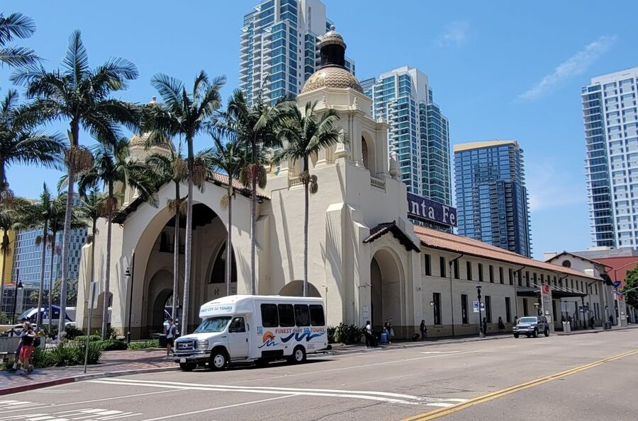 San Diego: City and Beaches Guided Highlights Tour - What this San Diego tour is really designed to do