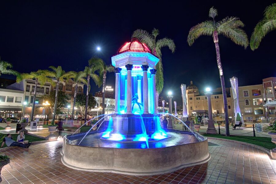 San Diego: City Lights Night Trolley Tour - Twenty minutes at Coronado Ferry Landing