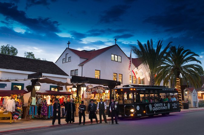 San Diego Ghosts and Gravestones: A Haunted Trolley Tour - How much entertainment versus history should you expect?