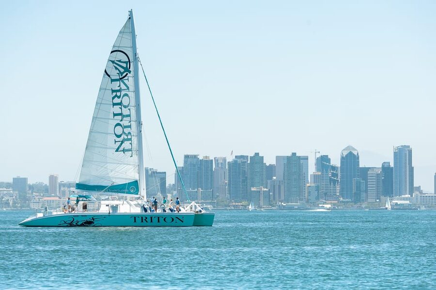 San Diego Harbor Cruise: 2.5 hour Catamaran Cruise - The Coronado Bridge and the wide bay view