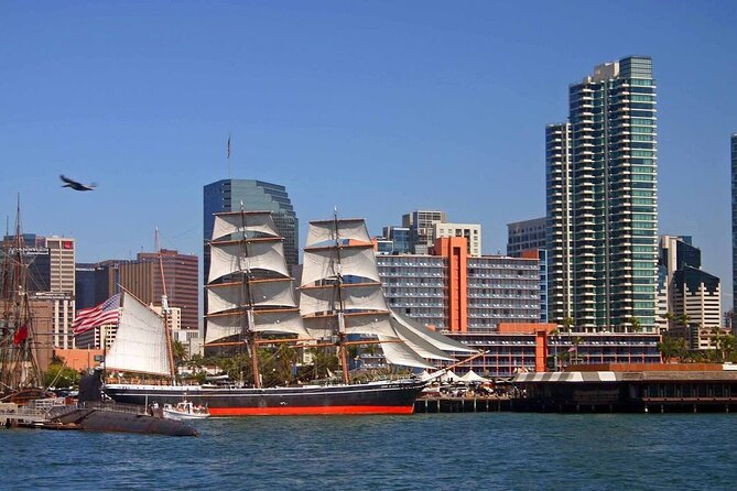 San Diego: Harbor Cruise - The naval harbor is the cruise’s main story