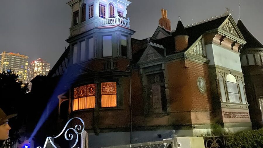 San Diego: Haunted Ghost Tour by Bus - The Davis-Horton House, where access matters