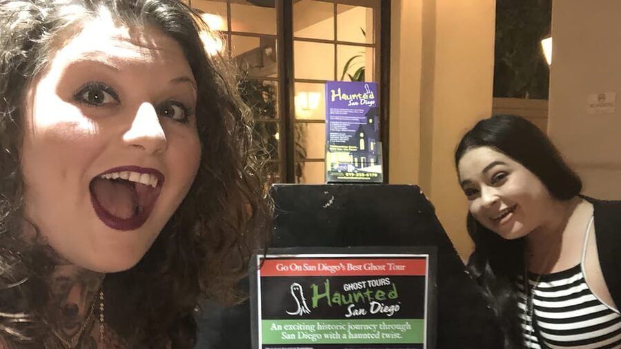 San Diego: Haunted Ghost Tour by Bus - What the theatrical storytelling is really like