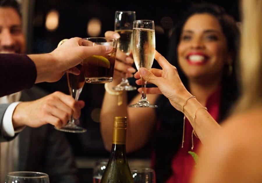 San Diego: New Year's Eve Early Buffet Dinner Cruise - Practical ways to make the evening easier