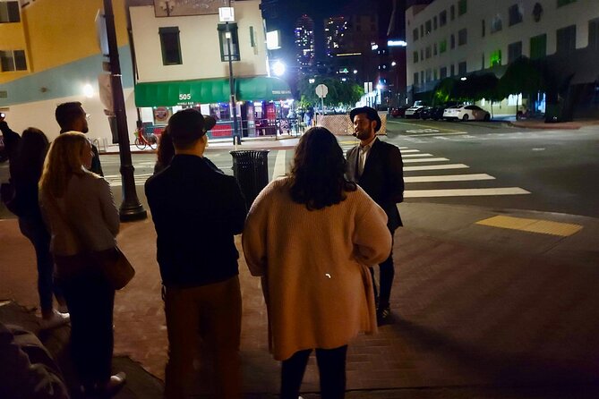 San Diego's Gaslamp Quarter Historic True Crime Tour - Is the walking comfortable?