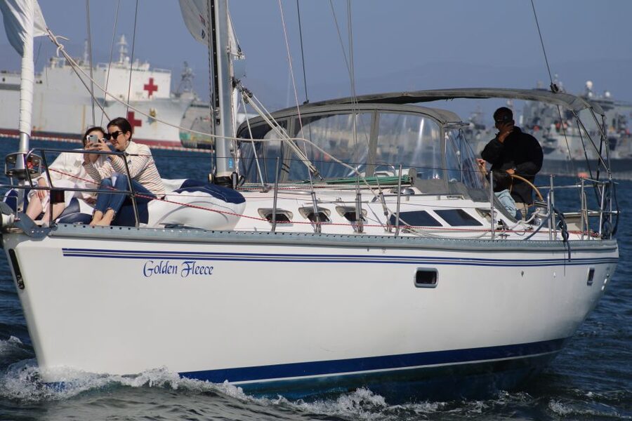 San Diego: San Diego Bay Sunset & Daytime Sailing Experience - Setting out from Sunroad Resort Marina