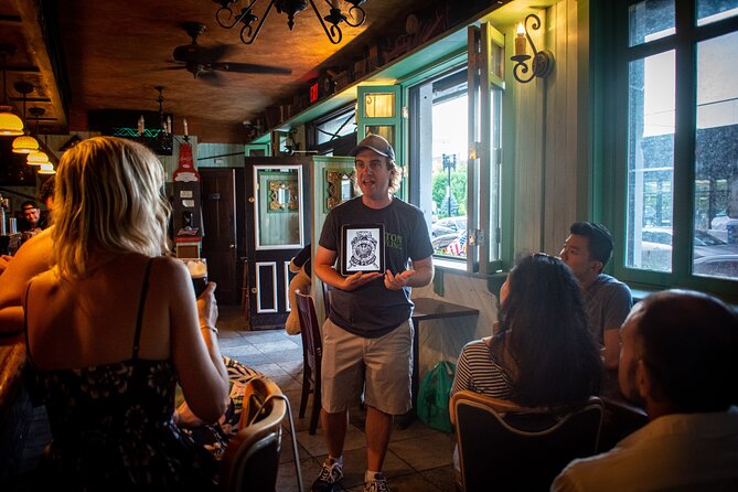 San Diego Small-Group Gaslamp History Tour Pub Crawl - A 2-hour-15-minute evening that stays focused