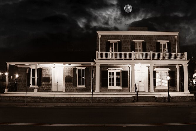 Sinister Shadows of San Diego Gaslamp Ghost Tours - What this Gaslamp ghost walk is really like