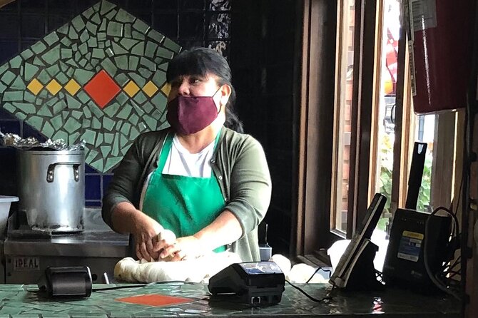 Tour of San Diego>Rosarito >Giant Christ>Puerto Nuevo Lobster - What this six-hour Baja outing actually gives you
